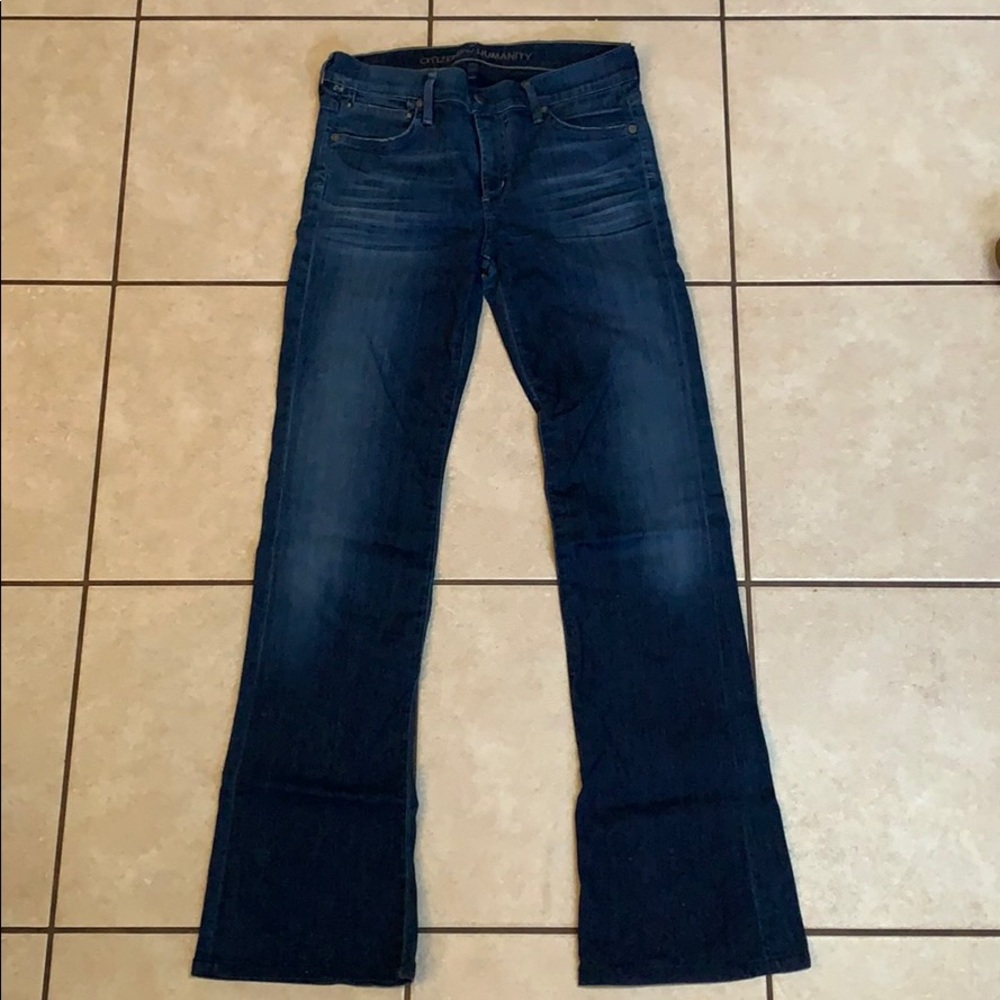 Citizens of Humanity dark wash jeans SIZE 28